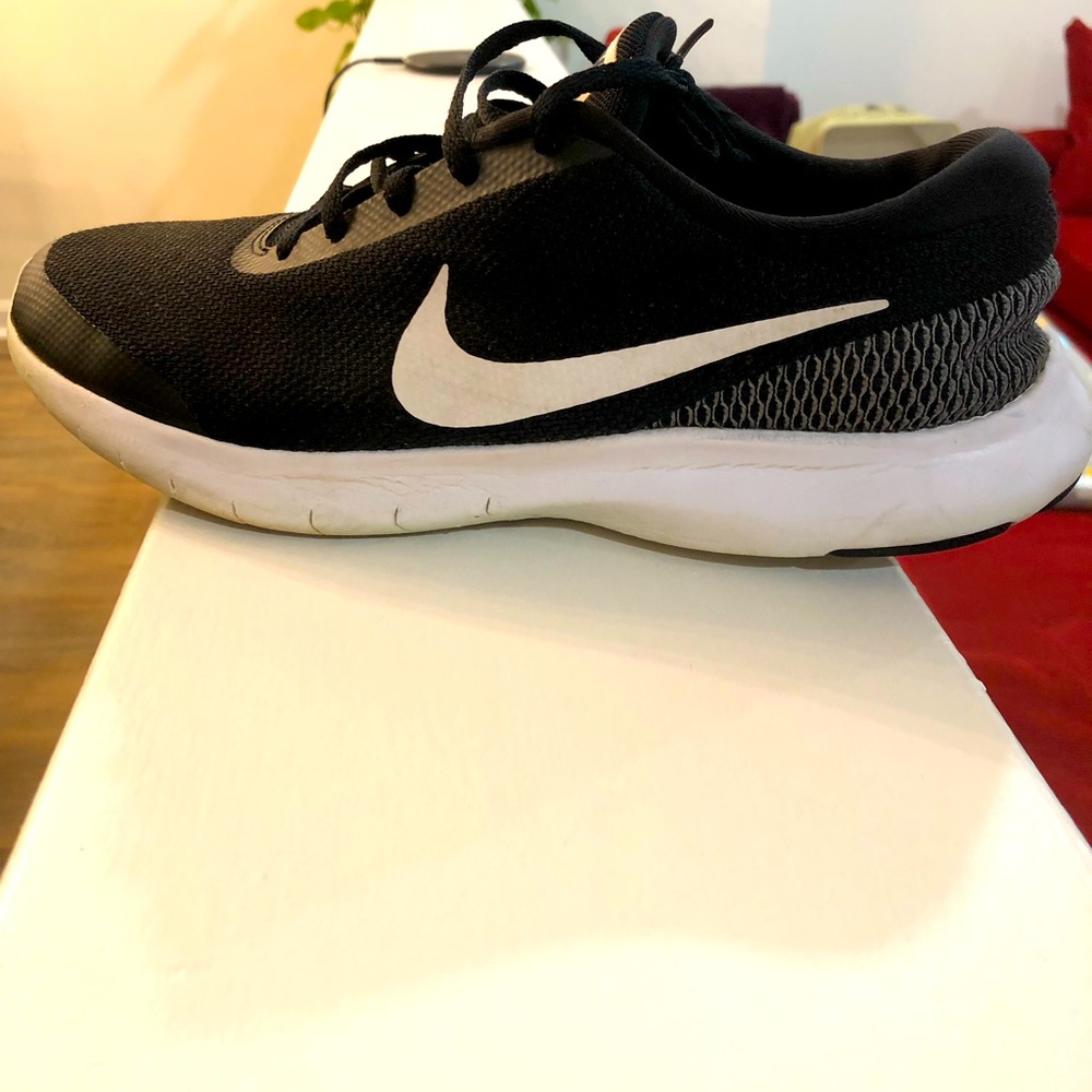 Nike Flex experience run7